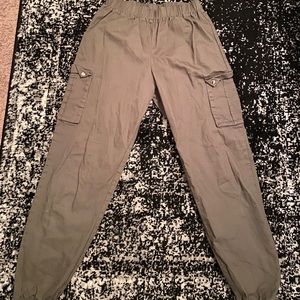 Pretty little thing cargo pants (never worn)
